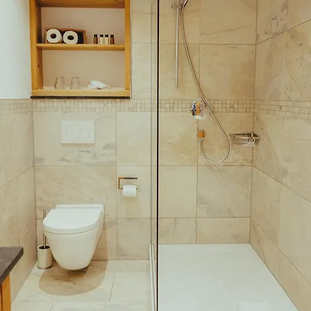 Отель Seehotel Malerwinkel Роттах-Эгерн