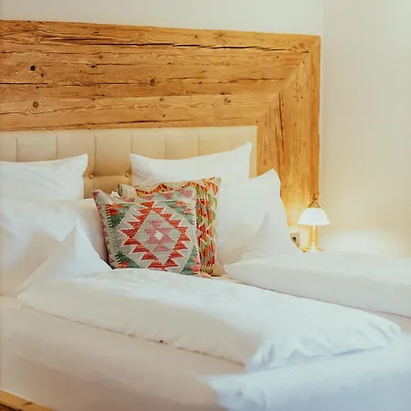 Seehotel Malerwinkel Hotel *